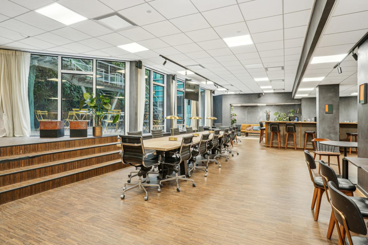 Bureau Paris 2379m² Location bureau Paris OLBUR2423738 4